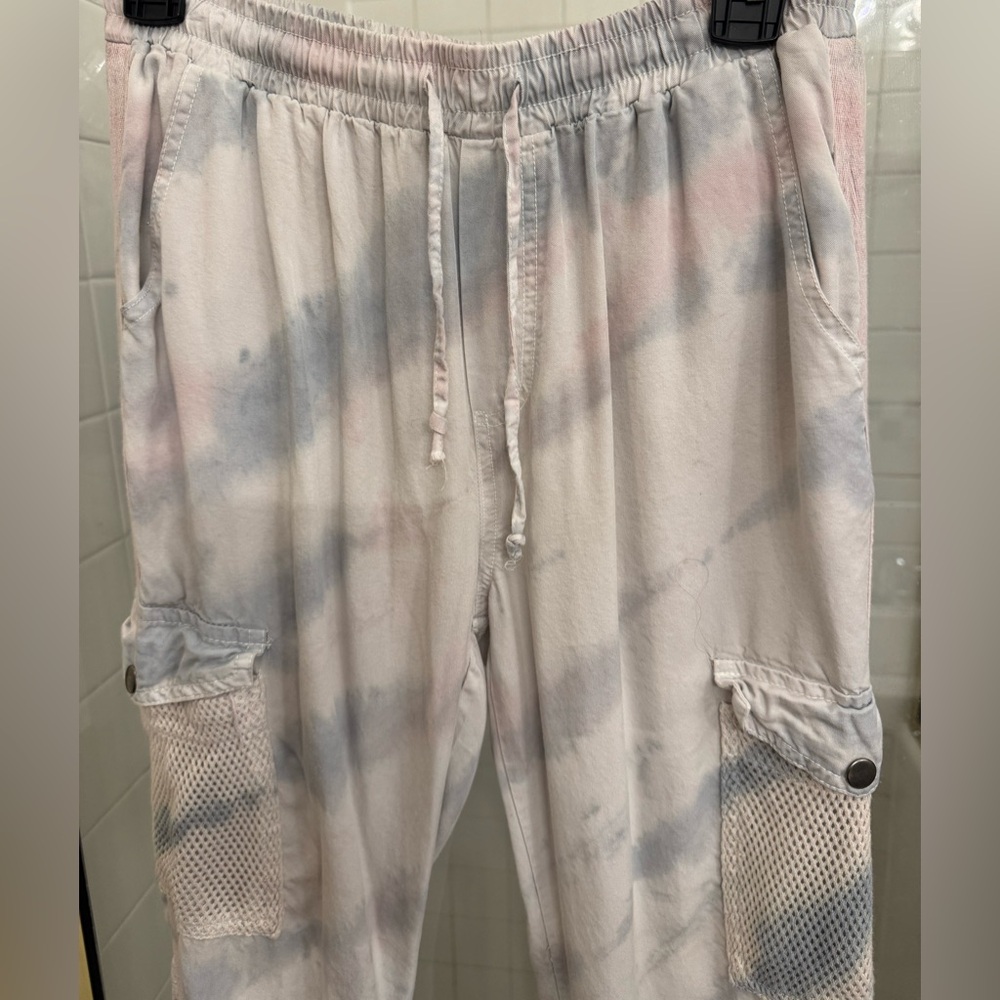 ❌SOLD❌Vintage Havana White/ Gray Jogger Pants- Size S, EUC